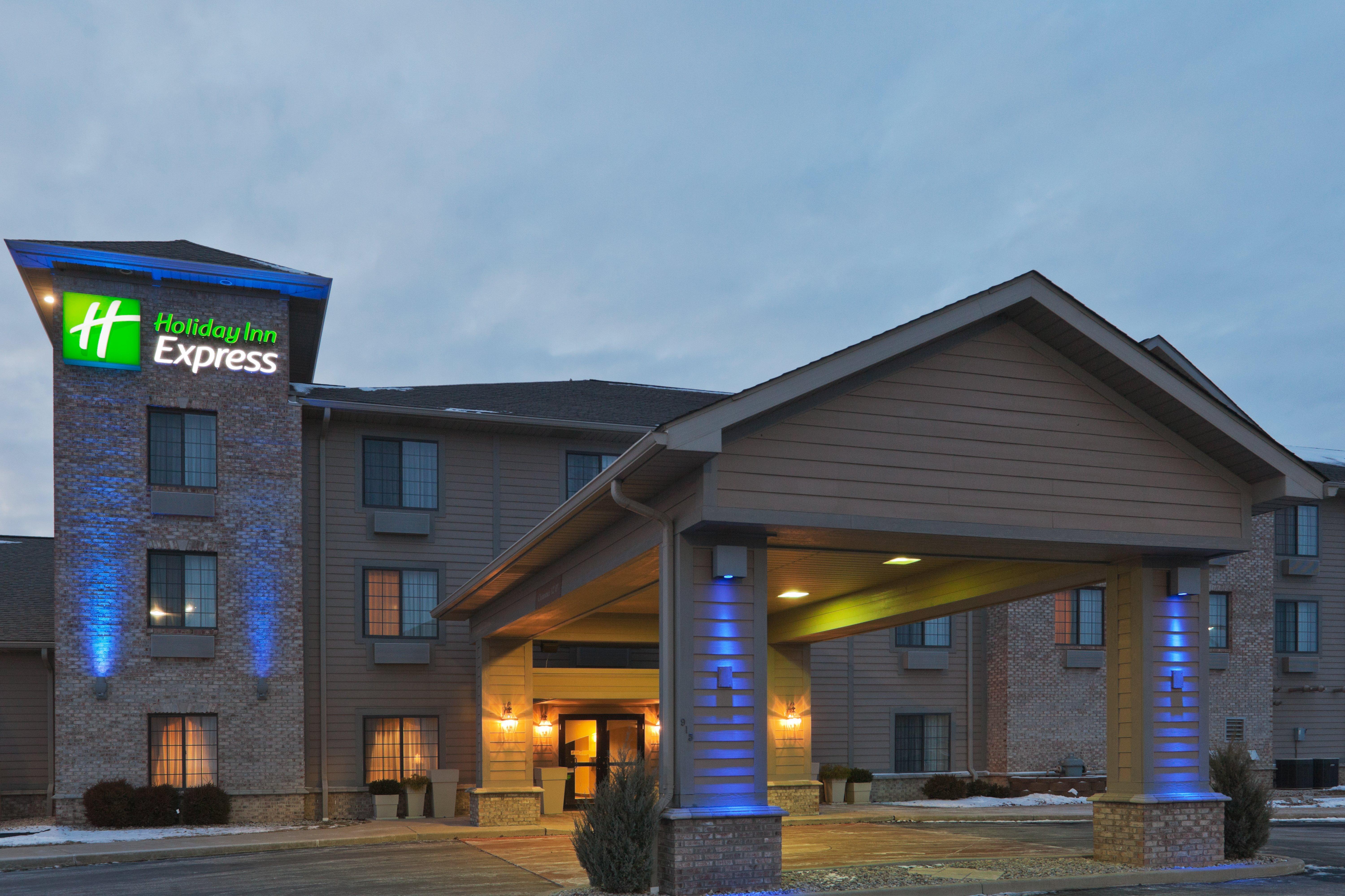 Holiday Inn Express Greensburg By Ihg Exterior foto